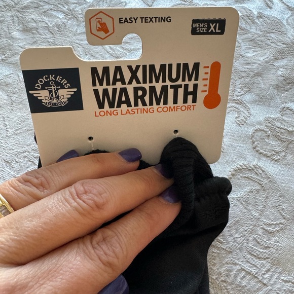 ****SOLD****NWT Men’s Dockers Long Lasting Comfort and Maximum Warmth Gloves - Picture 7 of 8